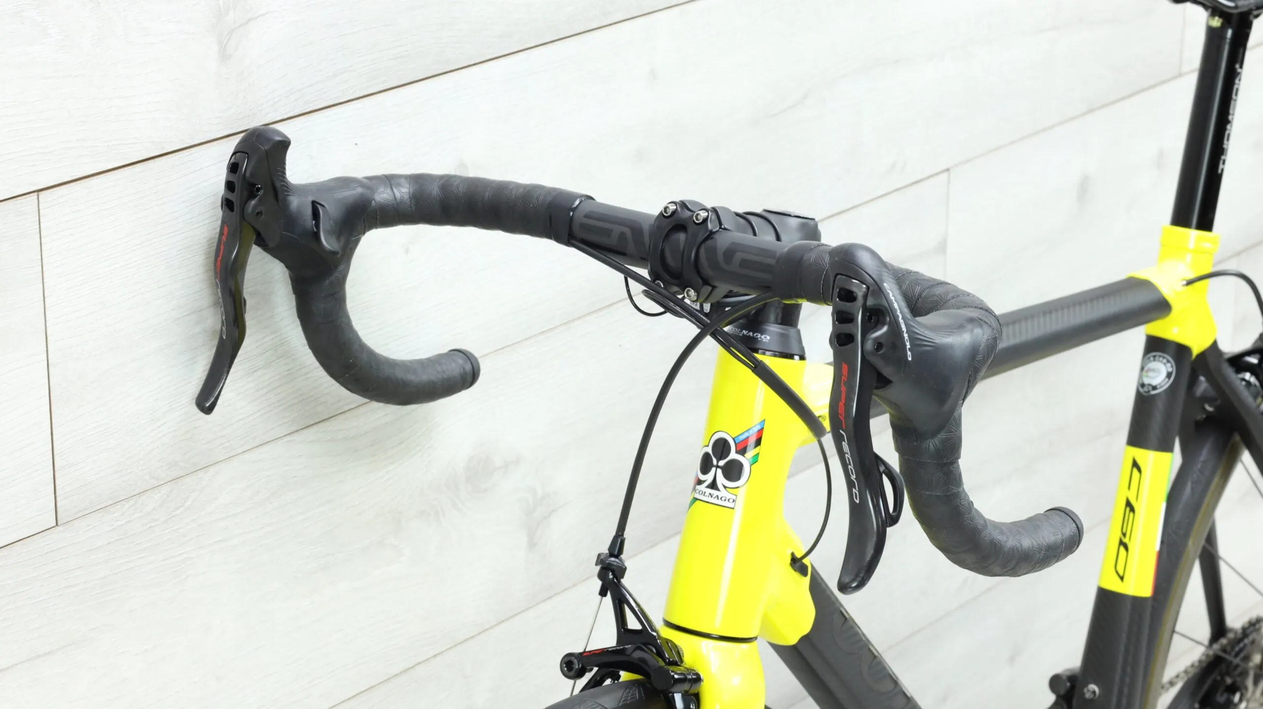 2017 Colnago C60  Road Bike - 52s