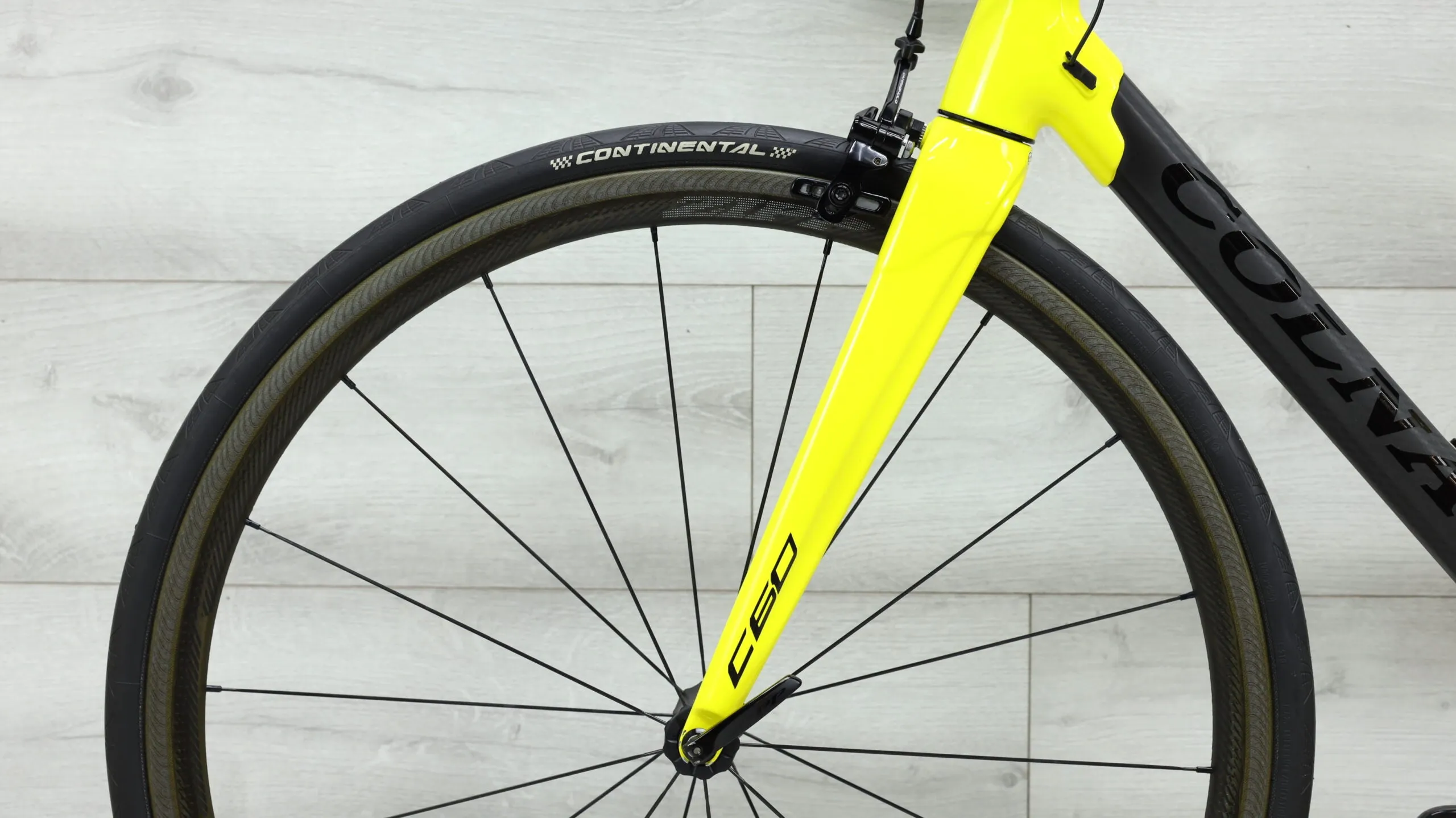 2017 Colnago C60  Road Bike - 52s