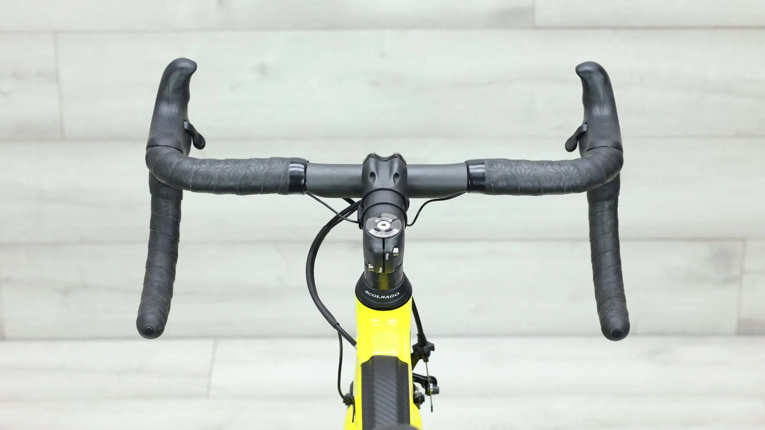 2017 Colnago C60  Road Bike - 52s