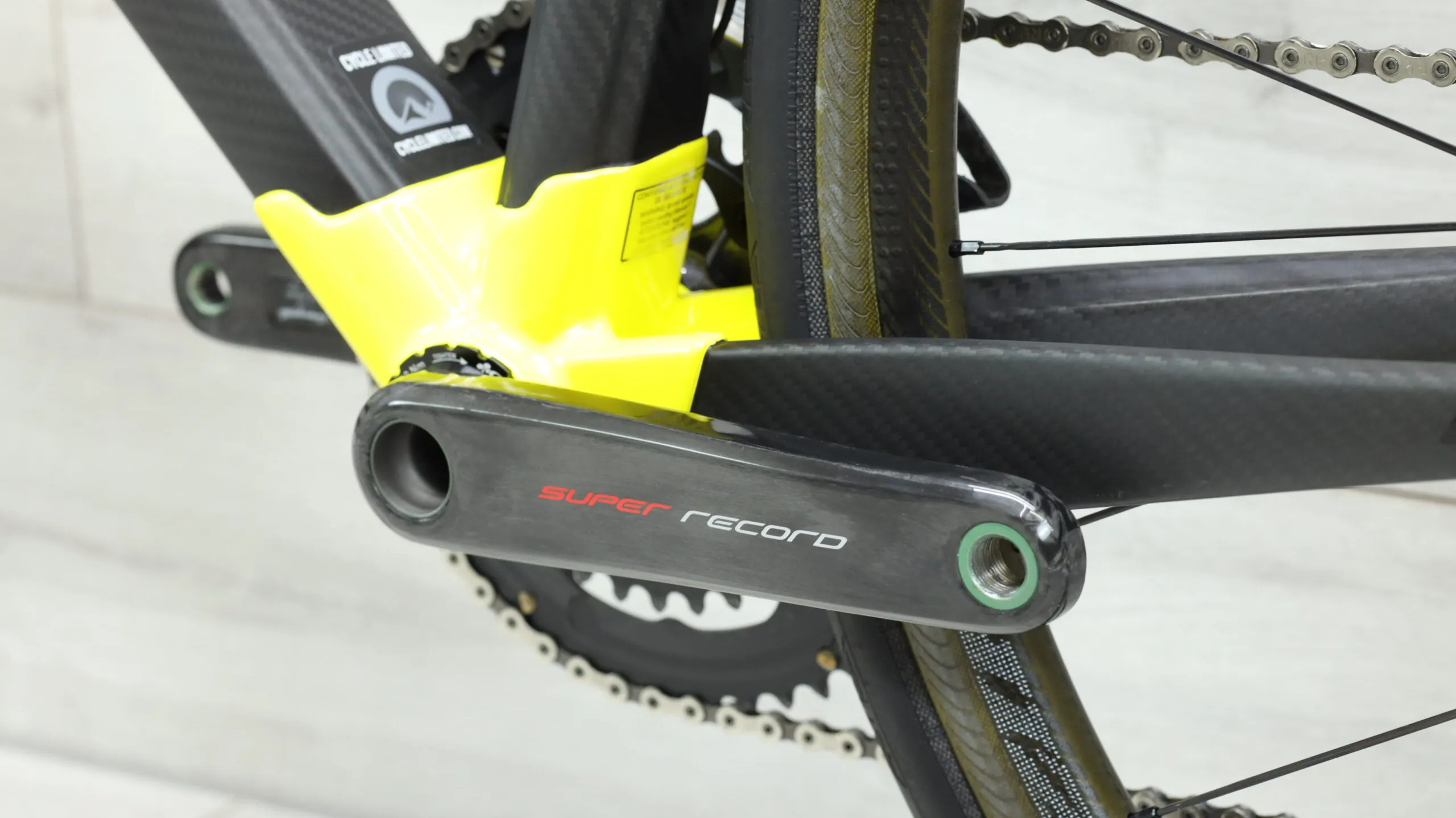 2017 Colnago C60  Road Bike - 52s