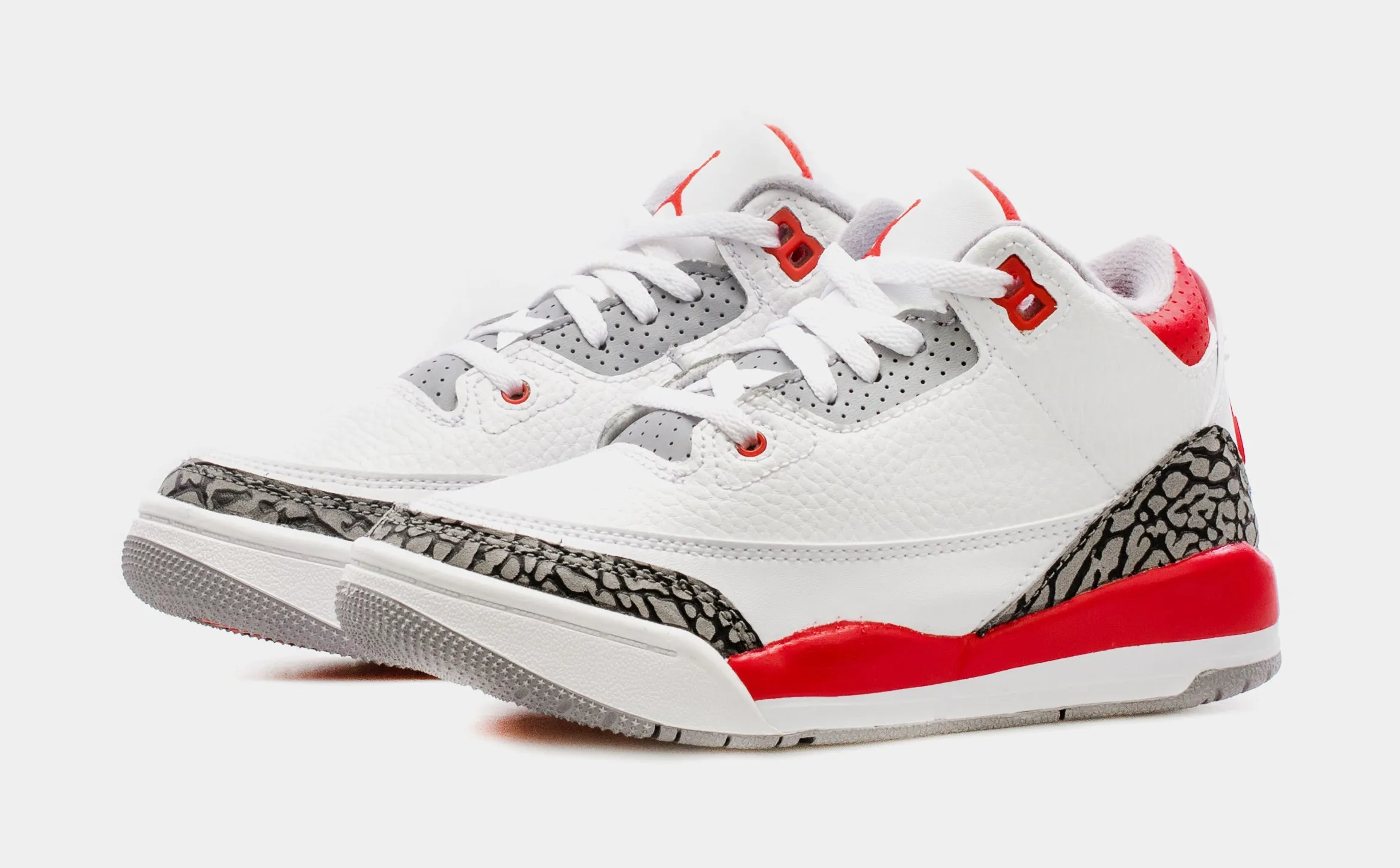 Air Jordan 3 Retro OG Fire Red Preschool Lifestyle Shoes (White/Red) Free Shipping