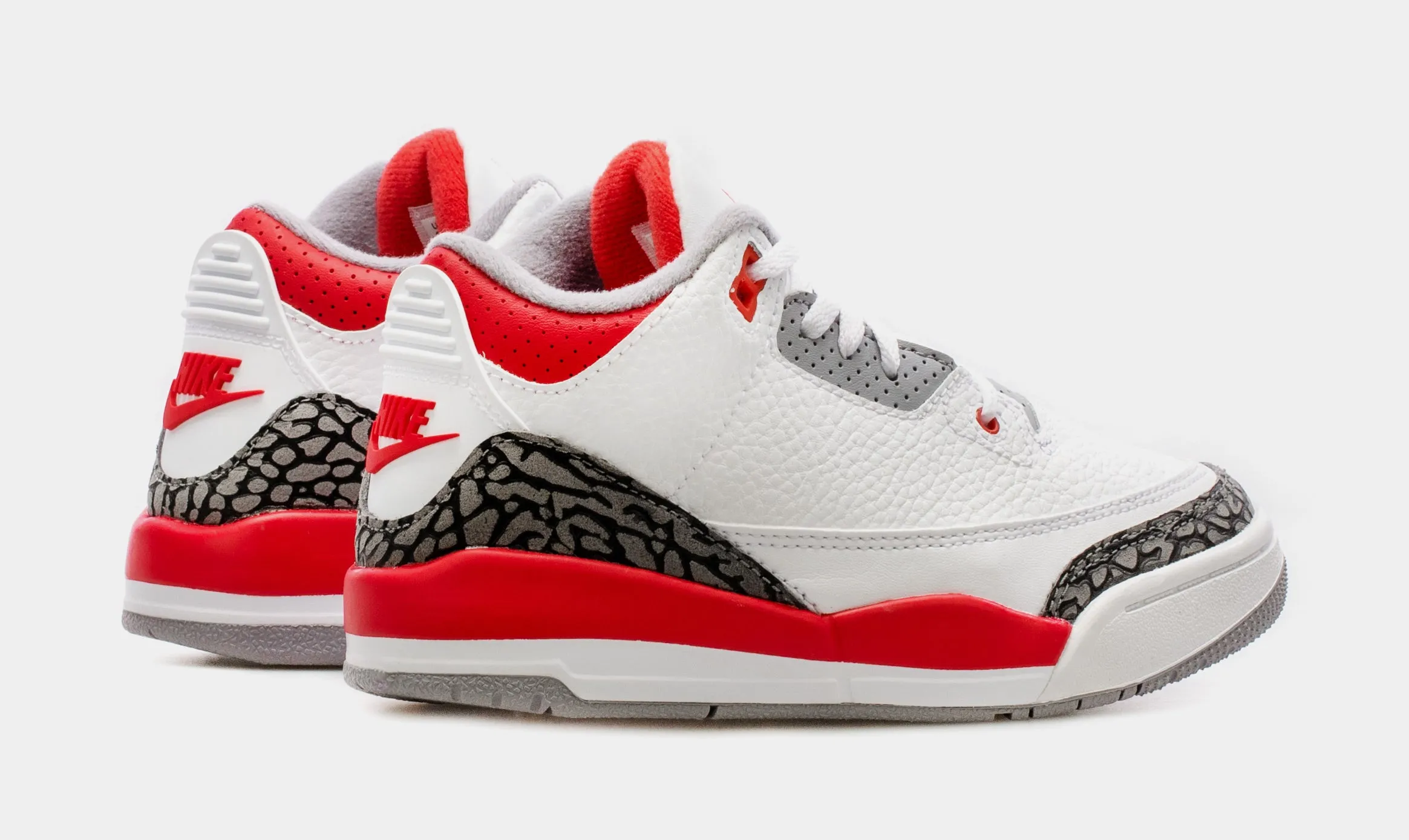 Air Jordan 3 Retro OG Fire Red Preschool Lifestyle Shoes (White/Red) Free Shipping