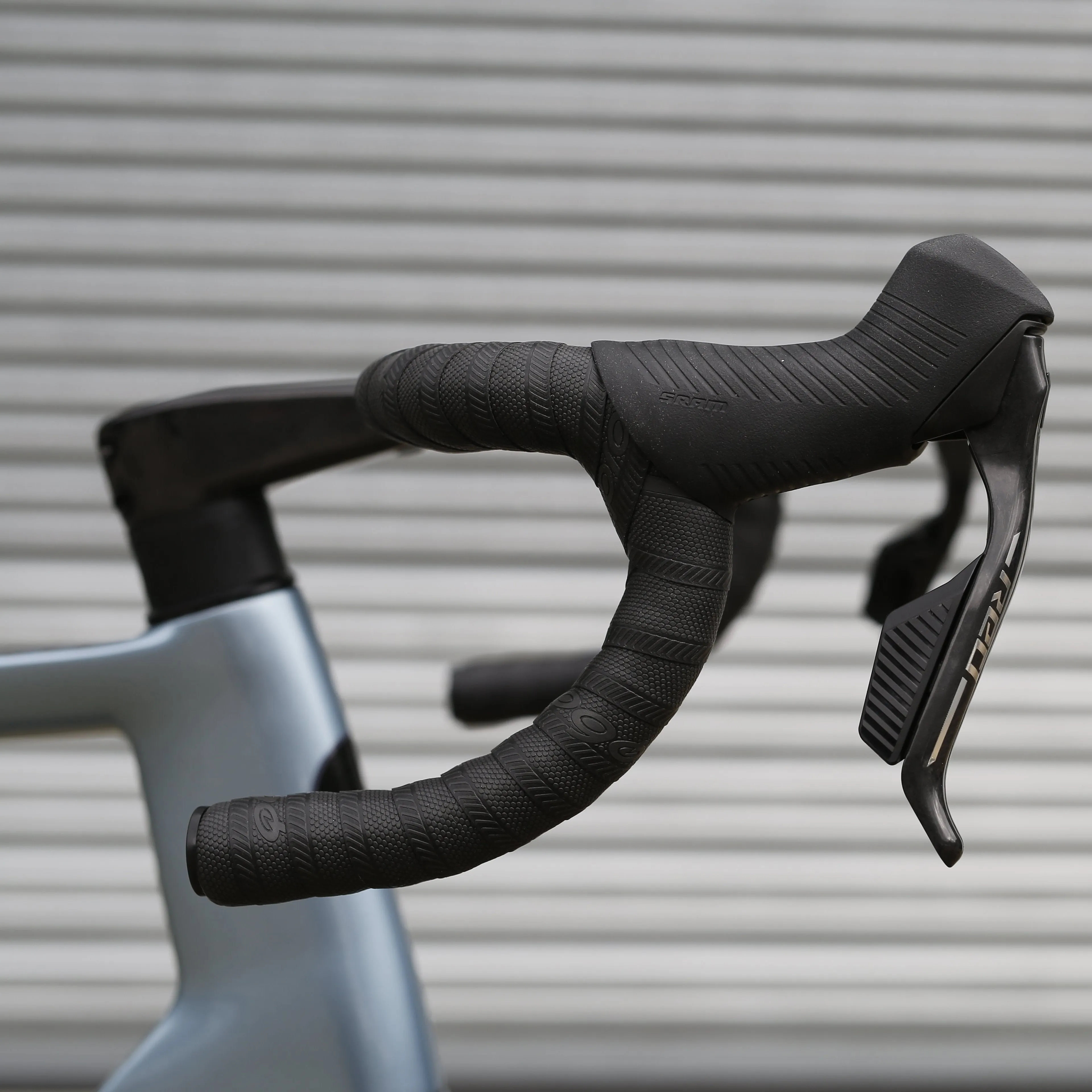 Handsling A1R0evo SRAM RED AXS E1